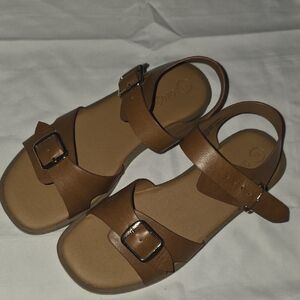 Cat & Jack Brown Sandals Size 2